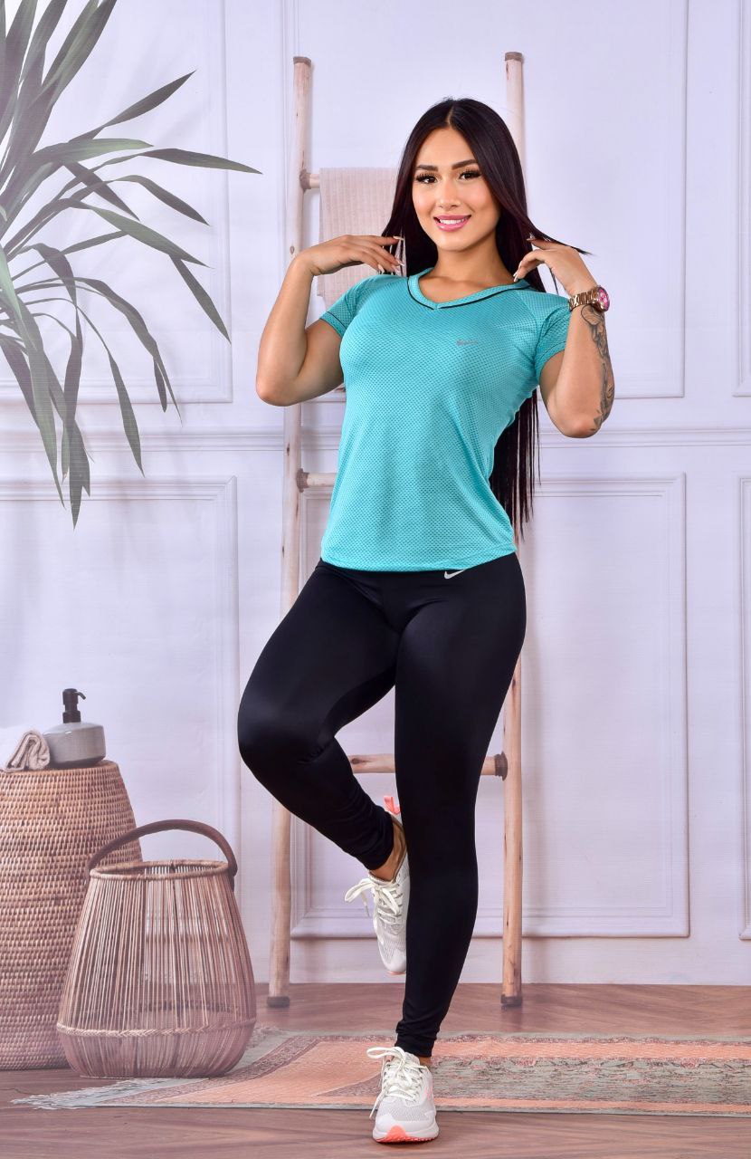 Ref 6- Leggins + Camiseta