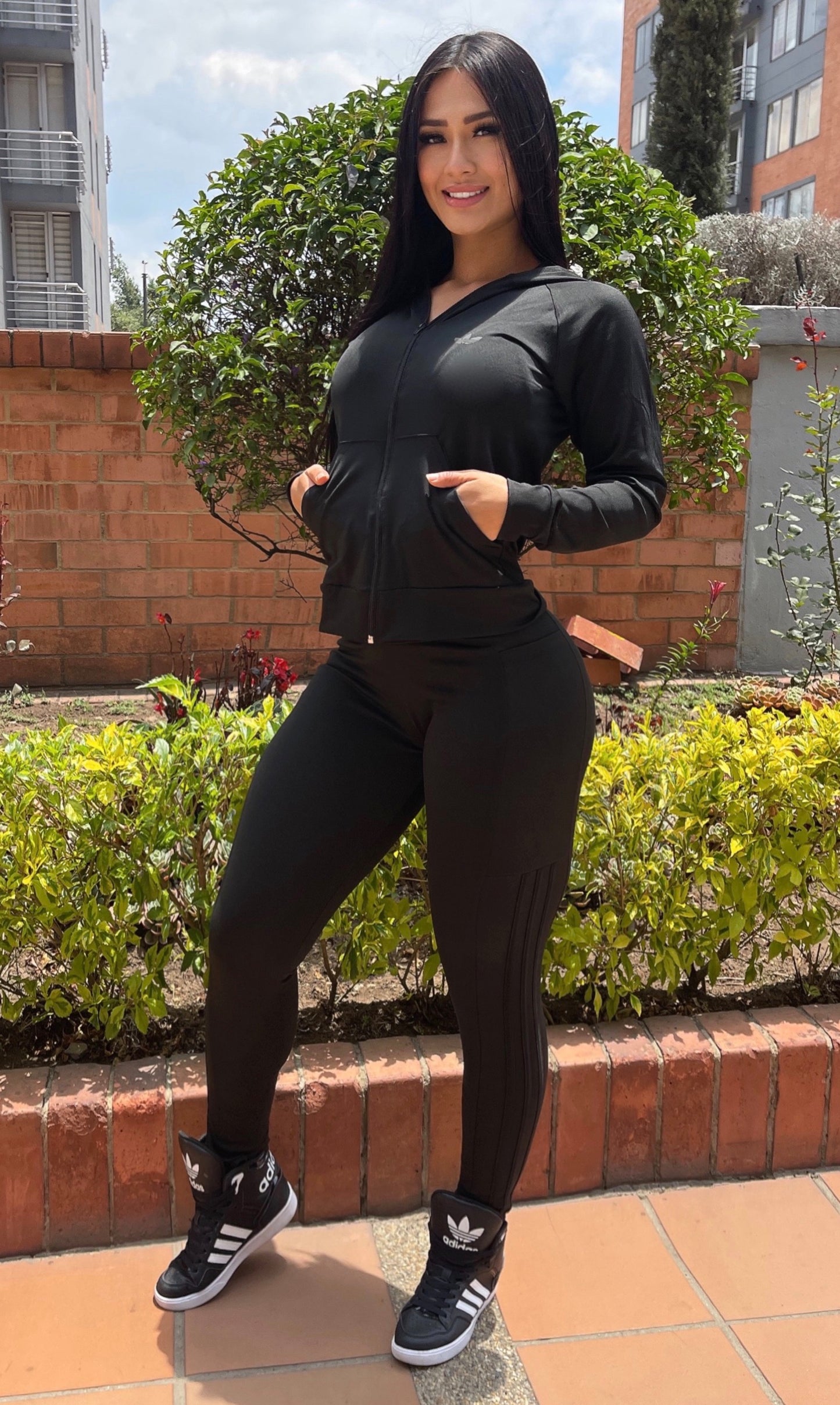 Ref 34- Conjunto ActiveLux – Sujeción Premium Para Entrenar Con Estilo